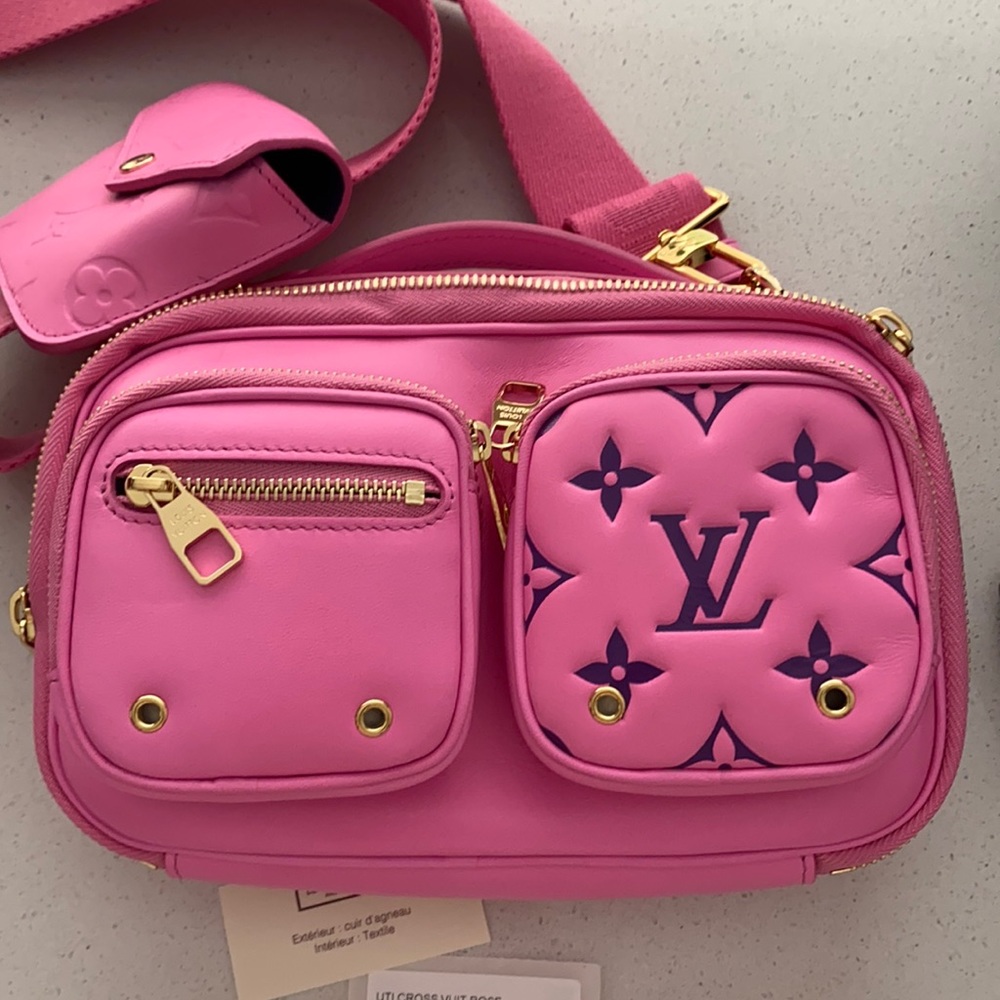 Utility Cross baby bag in rose